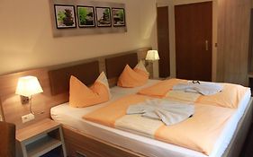 Hotel Deutsches Haus Wolfen OHG